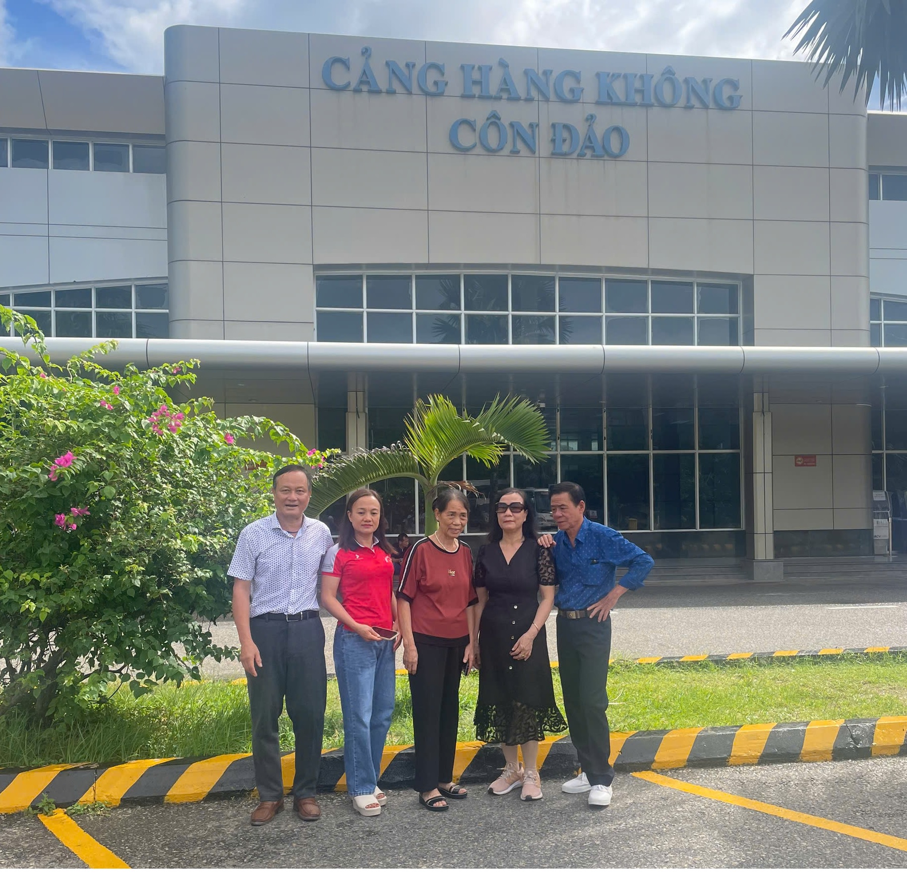 TOUR HÀ NỘI – MIỀN TÂY – CÔN ĐẢO 4 NGÀY 3 ĐÊM 2026 KTRAVEL 2 Tour Hà Nội Miền Tây Côn Đảo