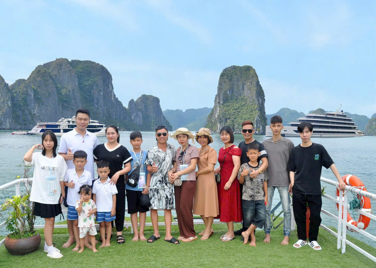 Tour Yên Tử Hạ Long 2 ngày 1 đêm