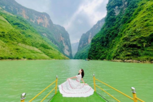 Tour Hà Giang Lũng Cú Nho Quế 3 ngày 2 đêm trọn gói Ktravel